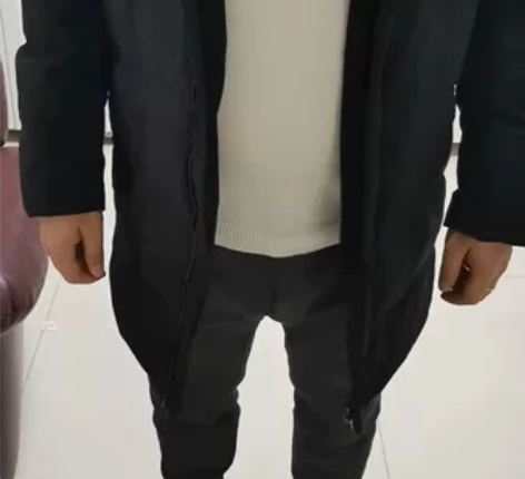男羽绒服，包邮，身高175左右体重155左...