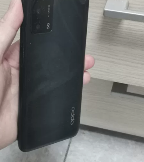 oppo A55 5G版8+128，有轻微...