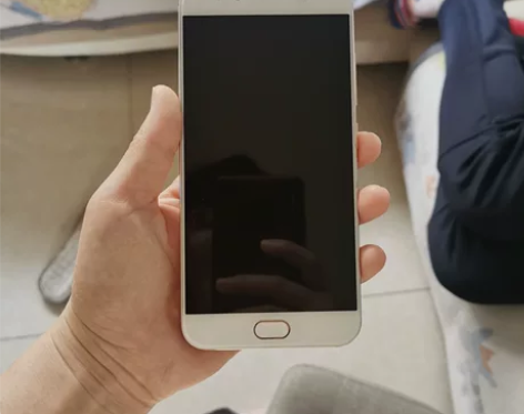 vivo x9  4+64G备用机，值班机...