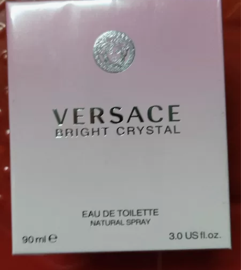 90ml 范思哲香水，全新未拆封 感兴趣的...