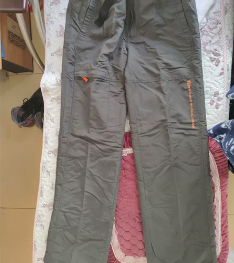 真维斯灰绿色加绒工装裤，照片有色差，实物更...