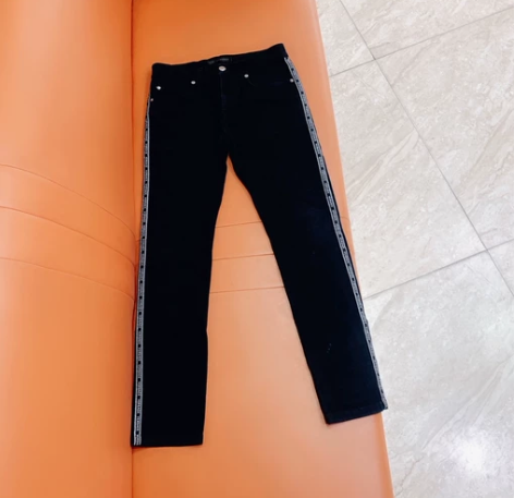 VERSACE/范思哲修身版牛仔裤A228...