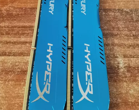 DDR3 4G1600 骇客神条台式 两条...