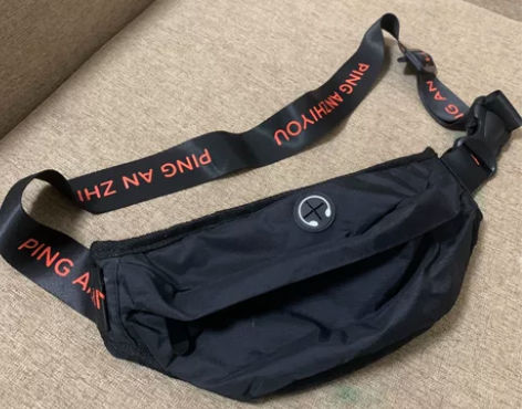 潮牌日系胸包男士简约小众国潮单肩包运动百搭...