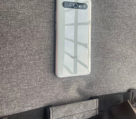 魅族17p月白天青 买来收藏的一直当备用机...