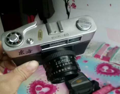 老东方胶片照相机 收藏最好。不保证功能都正...