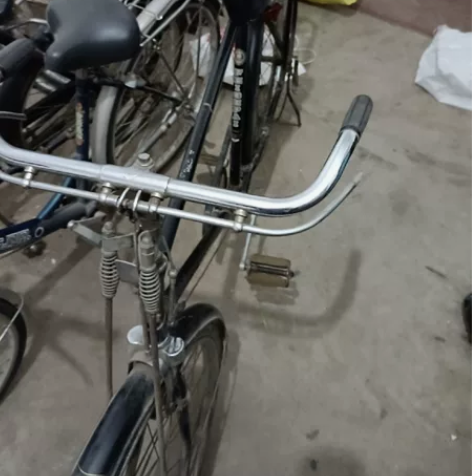 飞鸽永久老物件怀旧物件老式自行车包邮 感兴...