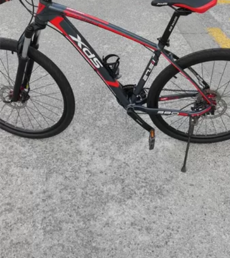 喜德盛英雄380，2022年购入，无硬伤无...