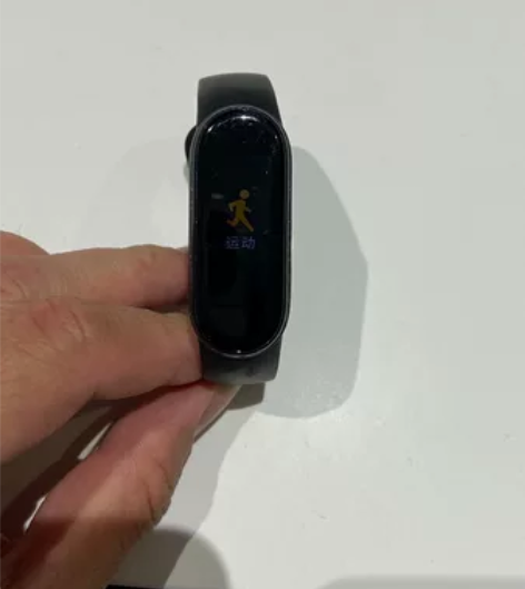 小米手环5,nfc版本 动态彩屏,屏幕没一...