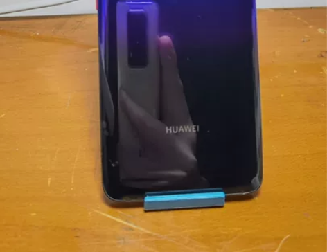 华为Mate20pro,极光色,6+128...