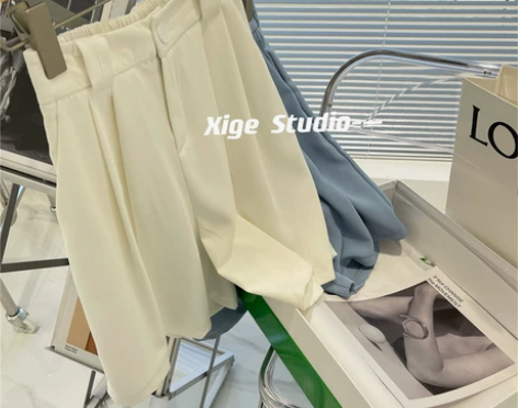 休闲裤 只穿过一次基本全新
