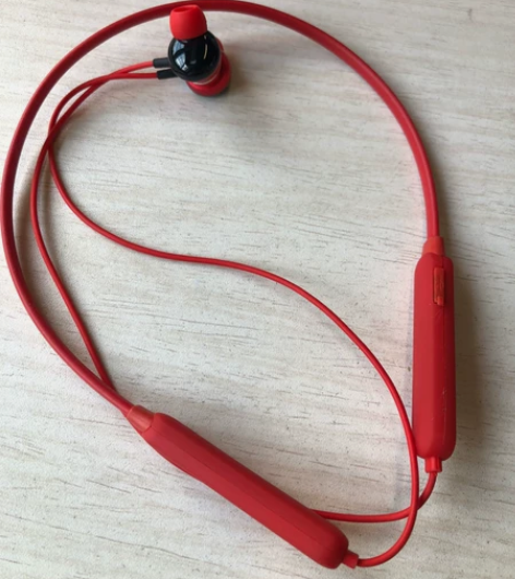 纽曼C8蓝牙耳机,有瑕疵,右耳无声,其他正...