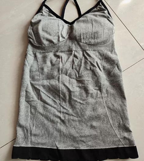 美背打底吊带背心 带按摩胸垫 适合体重11...