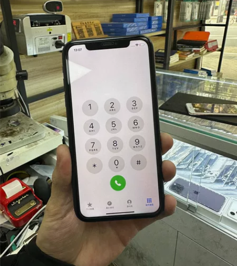 11（128G） 换过原装屏