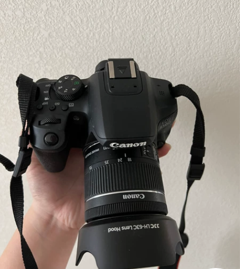 佳能850d 没怎么用过99新！ 21年6...