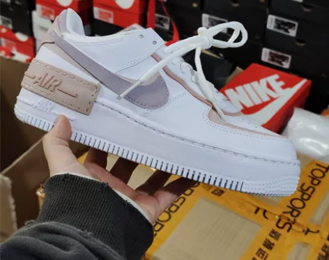 CI0919-113，37.5码，Nike...