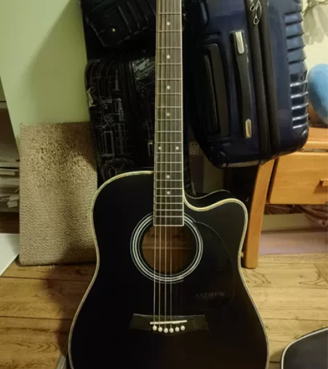 安德鲁吉他 全新 买了以后就没用过 仅自取...