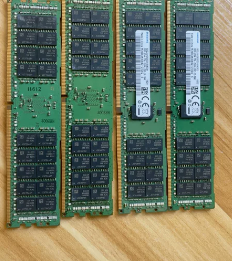 三星32G reg ecc ddr4 26...