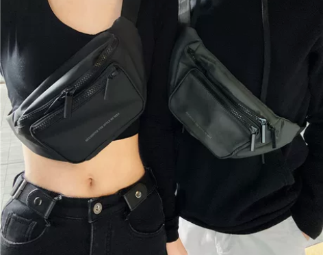 ?2021新款百搭休闲潮牌斜挎包街头胸包情...