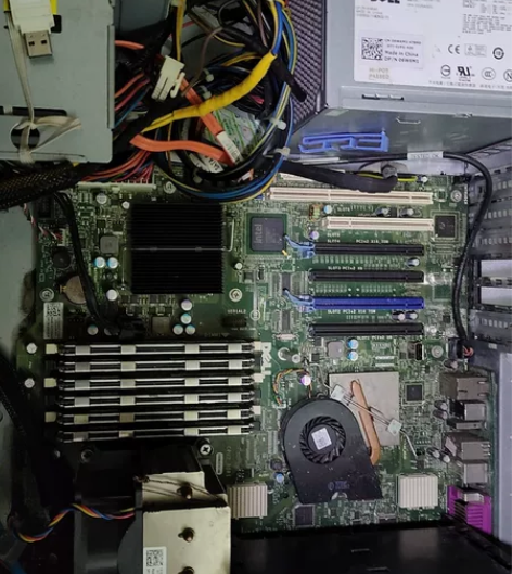 戴尔T5500主板送CPU X5675 感...