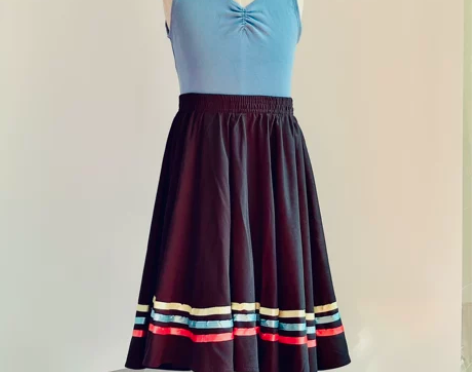 YIXIN 芭蕾舞服 感兴趣的话点“我想要...