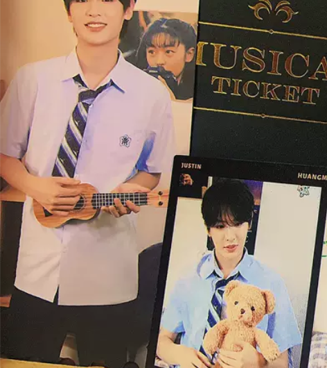 出 黄明昊Justin夏日限定胶片卡+音乐...