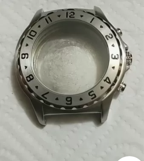 “经典”手表表壳，牙圈可以旋转，几乎全新，...