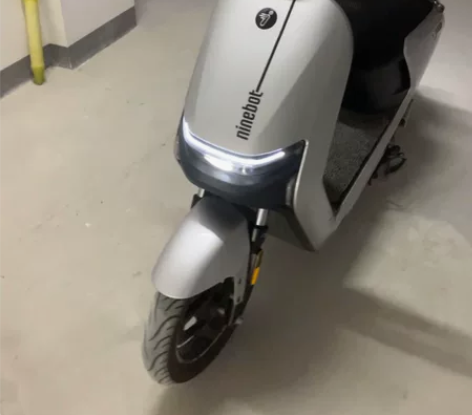 九号N90C 72V32A初次登记2022...