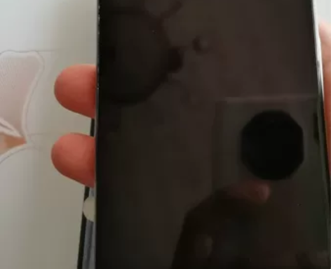 华为畅享z手机完好，可以正常使用。出手闲置...