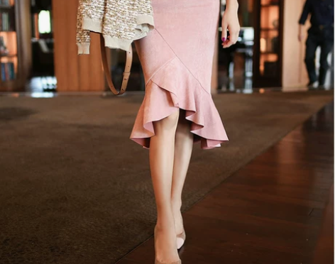 不规则半身裙子女秋冬 高腰黑色粉色中长包臀...