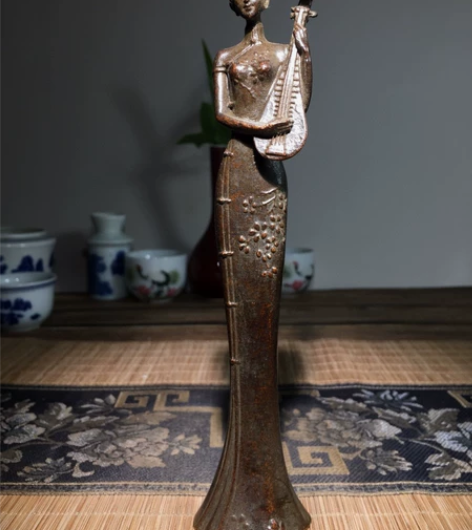 赔钱转让纯铜实心旧货美女抚琴站像茶台摆件收...