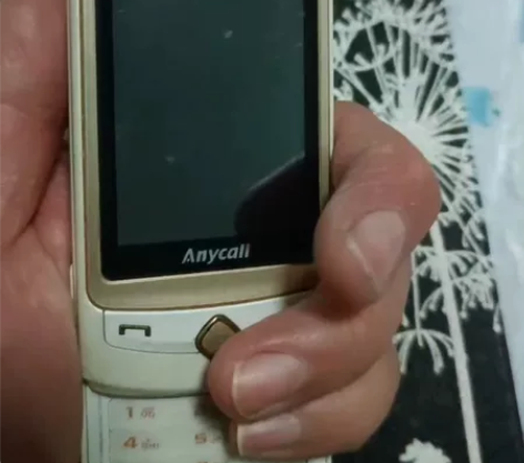 三星s8300c经典滑盖手机，没有电池没法...