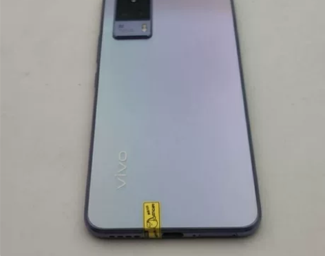 9成新vivo S9e（5G）8+128G...