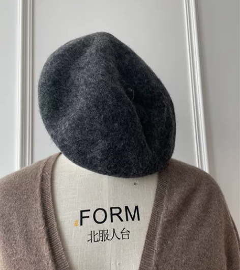 甩泪清仓！全新羊毛贝雷帽！买太多闲置了！保...