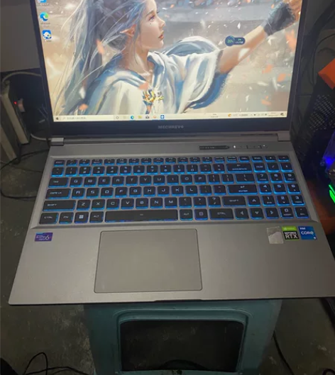 刚买半个月机械革命十二代笔记本，3050显...