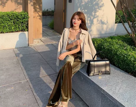 SUNA QUEEN 秋季女复古设计时尚宽...