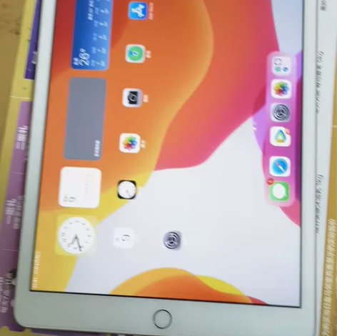 2019款ipad，ipad（第七代)，1...
