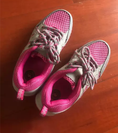 Camel/骆驼 女儿的登山鞋 35码 在...