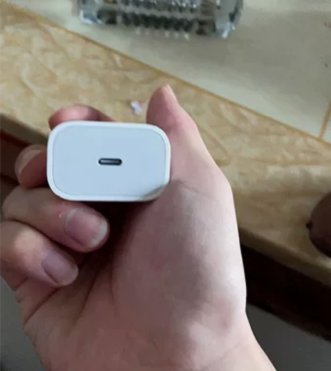 苹果充电器绝对保正，售后可查，有任何问题可...