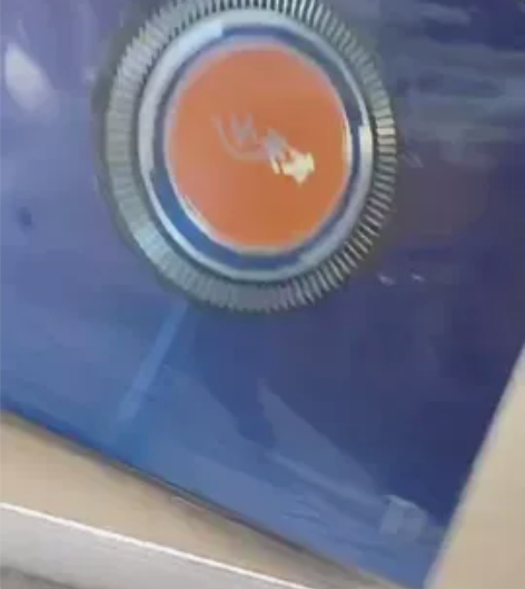 小天才T1全新机2000元，要的联系。 感...