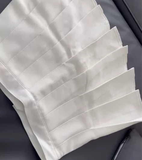 全新百褶裙 白色百褶裙 199购入 现在2...