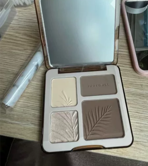 Judydoll橘朵高光修容一体盘02树影...