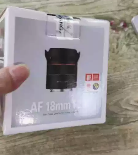 三阳AF18 2.8 FE镜头自动对焦18...