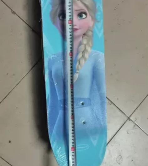 迪士尼 艾莎公主滑板,全新,99新的没开封...