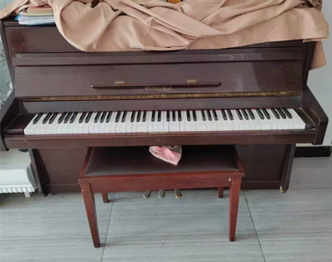 1985年，珠海钢琴，5000元 感兴趣的...