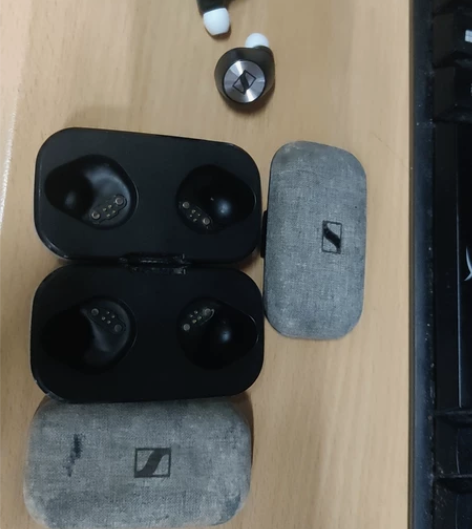 森海塞尔tw， 真无线一代左耳坏了 50右...