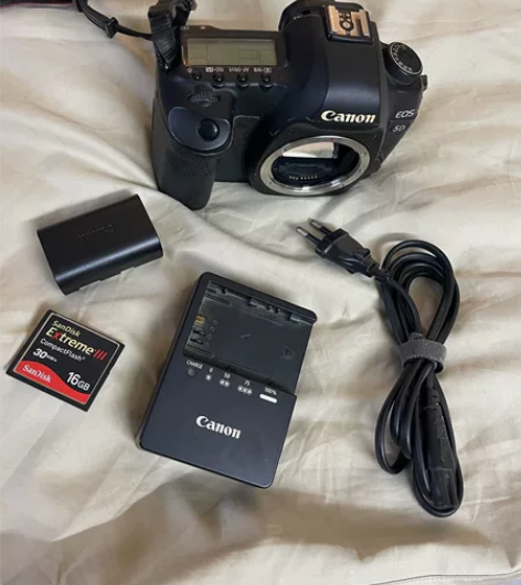 佳能相机 单反 5d2 8新，功能正常单点...