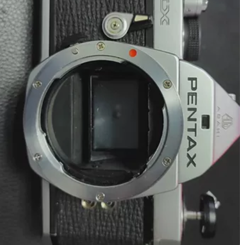 宾得MX，故障机。 拆机卖零件。没有上弦扳...