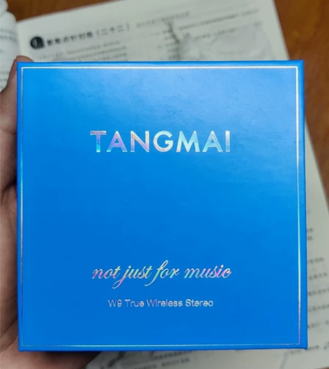 唐麦w9成色99新,长期闲置,充电口附近有...