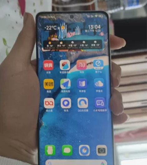 自用小米12pro，12+256 感兴趣的...